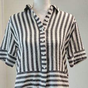 Jane and Delancey Black and White Striped Button-Down Shirt